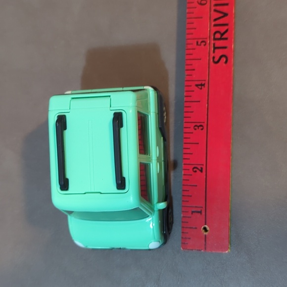 Disney Big Hero 6 The Series Squish To Fit Wasabi Car Baymax Turquoise Teal - Picture 10 of 11